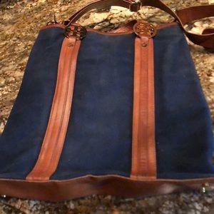 Tory Burch shopping bag style